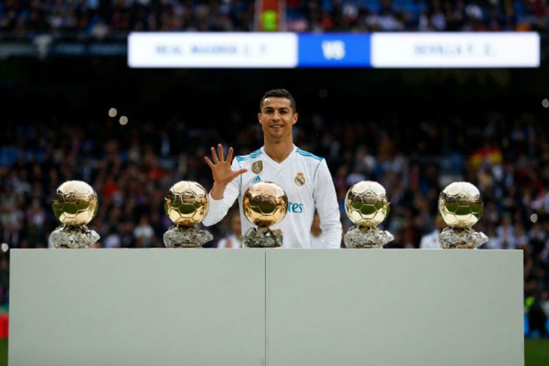 Hành trình 5 lần chạm tay vào Quả bóng vàng của CR7